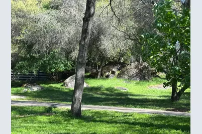 9695 Junewood Lane, Loomis, CA 95650 - Photo 3