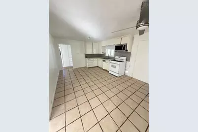 2324 6th Street, Hughson, CA 95326 - Photo 3