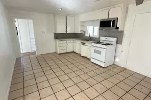 2324 6th St, Hughson, CA 95326 - Photo 3