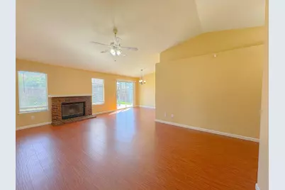 8455 Auberry Drive, Sacramento, CA 95828 - Photo 11