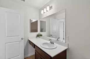 10124 Zane Wy, Elk Grove, CA 95757 - Photo 37
