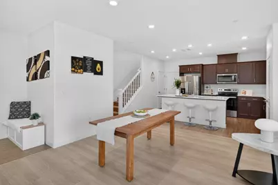 10124 Zane Way, Elk Grove, CA 95757 - Photo 9