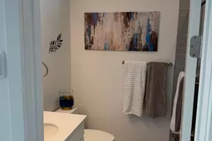405 Sentinel Dr, Alameda, CA 94501 - Photo 15