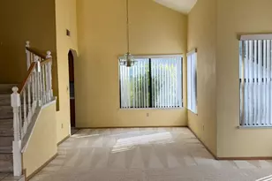 2056 Elwin Way, Modesto, CA 95350 - Photo 7