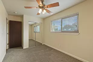2114 Alpine Dr, Lodi, CA 95240 - Photo 17