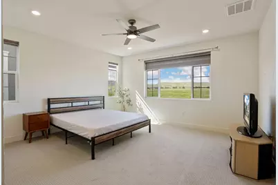 7221 Diamond Avenue, Tracy, CA 95377 - Photo 19