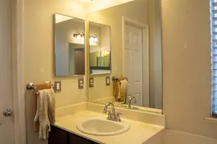 13403 Rivercrest Dr, Waterford, CA 95386 - Photo 19