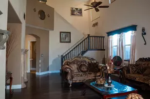 13403 Rivercrest Dr, Waterford, CA 95386 - Photo 3