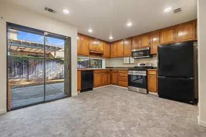 1162 Sonora Avenue, Manteca, CA 95337 - Photo 15