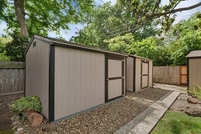 7439 Woodside Drive, Stockton, CA 95207 - Photo 39