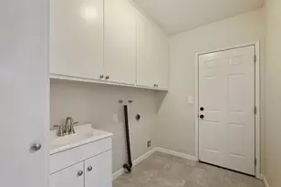 7439 Woodside Dr, Stockton, CA 95207 - Photo 31