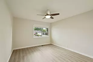 7439 Woodside Dr, Stockton, CA 95207 - Photo 23