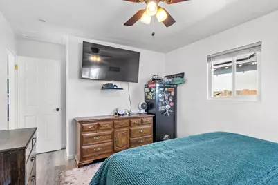 770 E E Street, Oakdale, CA 95361 - Photo 17