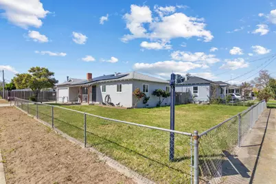 770 E E Street, Oakdale, CA 95361 - Photo 3