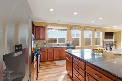 10311 Pedra Do Sol Way, Elk Grove, CA 95757 - Photo 33