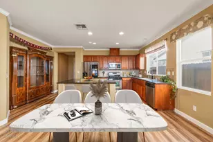 10311 Pedra Do Sol Way, Elk Grove, CA 95757 - Photo 35