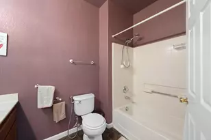 10311 Pedra Do Sol Way, Elk Grove, CA 95757 - Photo 13