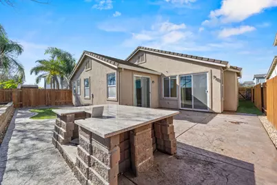 10311 Pedra Do Sol Way, Elk Grove, CA 95757 - Photo 23