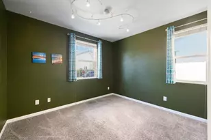 10311 Pedra Do Sol Way, Elk Grove, CA 95757 - Photo 5