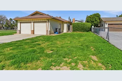 16590 S Austin Road, Manteca, CA 95336 - Photo 35