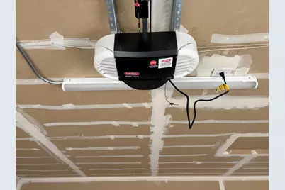 6813 Springridge Way, Elk Grove, CA 95758 - Photo 25