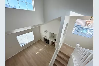 6813 Springridge Way, Elk Grove, CA 95758 - Photo 19