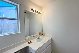 6813 Springridge Way, Elk Grove, CA 95758 - Photo 21