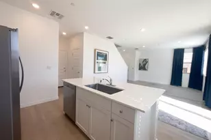 8475 Anker Wy, Elk Grove, CA 95757 - Photo 13