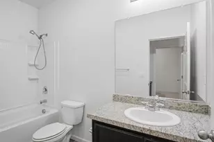 3108 Bridgestone Ln, Modesto, CA 95355 - Photo 7