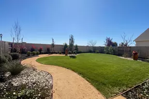 10872 Coral Reef Ln, Stockton, CA 95219 - Photo 9