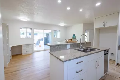 39 W Fulton Street, Stockton, CA 95204 - Photo 11