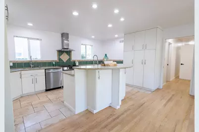 39 W Fulton Street, Stockton, CA 95204 - Photo 5