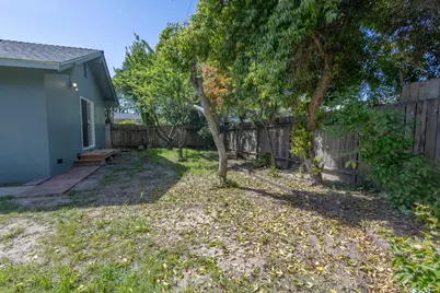 39 W Fulton Street, Stockton, CA 95204 - Photo 29