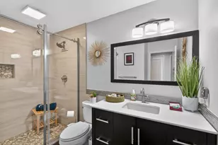 11334 Mother Lode Cir, Gold River, CA 95670 - Photo 37