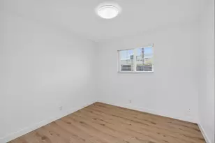 6924 Peck Dr, Sacramento, CA 95828 - Photo 21