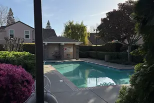 7 Naples, Sacramento, CA 95831 - Photo 19