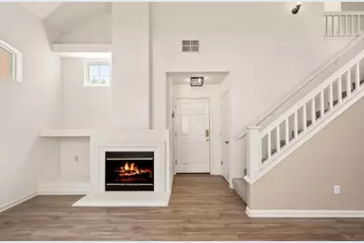 7 Naples, Sacramento, CA 95831 - Photo 3