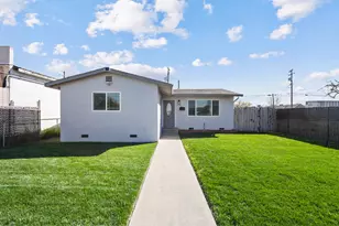 341 2nd St, Livingston, CA 95334 - Photo 1