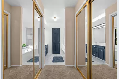 8780 Frosses Court, Sacramento, CA 95828 - Photo 27