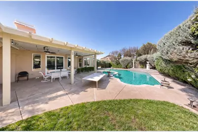 948 Woodridge Court, Yuba City, CA 95993 - Photo 17