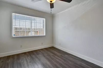 8908 Liscarney Way, Sacramento, CA 95828 - Photo 39