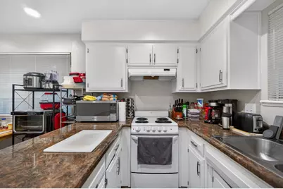 2360 Hurley Way, Sacramento, CA 95825 - Photo 15