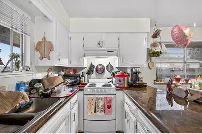 2360 Hurley Way, Sacramento, CA 95825 - Photo 7