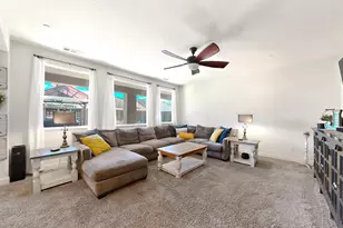 1164 Barcelona Dr, Livingston, CA 95334 - Photo 9