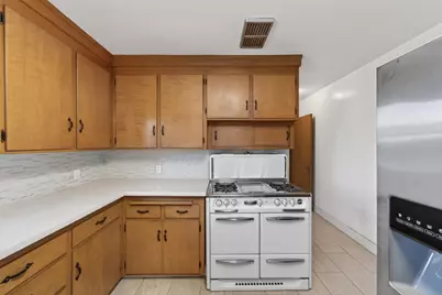 2303 Fulton Avenue, Sacramento, CA 95825 - Photo 27