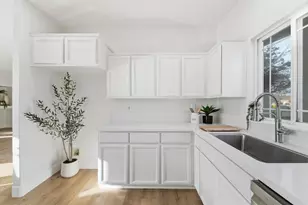 2031 Draft Ct, Turlock, CA 95380 - Photo 11