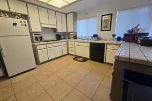 2888 Azevedo Dr, Sacramento, CA 95833 - Photo 13