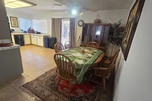 2888 Azevedo Dr, Sacramento, CA 95833 - Photo 9