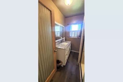2027 W Acacia Street, Stockton, CA 95203 - Photo 9