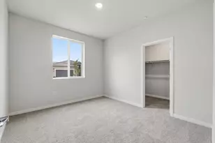 8421 Mondale Wy, Elk Grove, CA 95757 - Photo 3